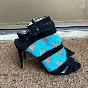 Nicholas Kirkwood Black and Turquoise Mesh Heels High Heel Peep Toe Sandals 40
